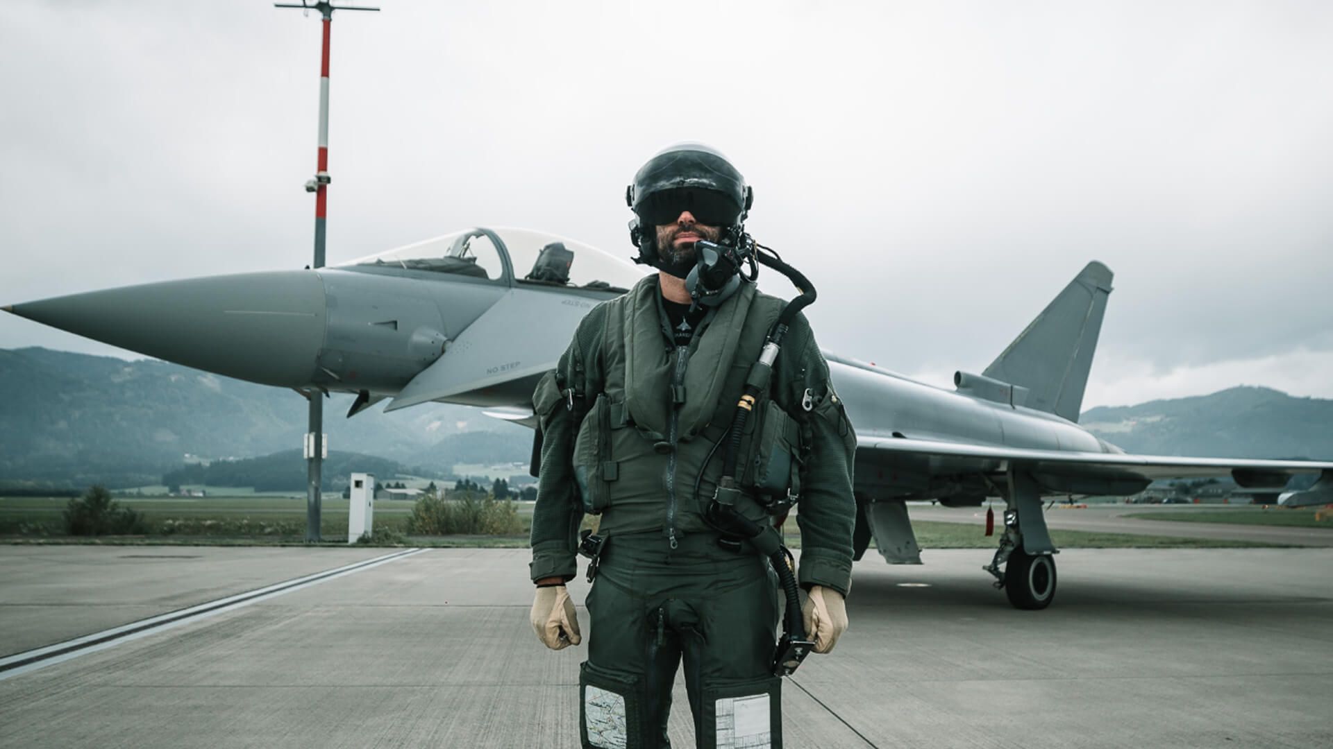 Pilot mit Eurofighter